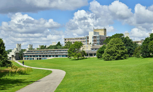 东安格利亚大学